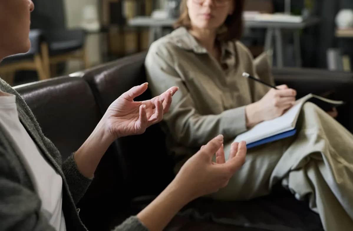 Terapia uzależnień krok po kroku – jak wygląda proces leczenia?